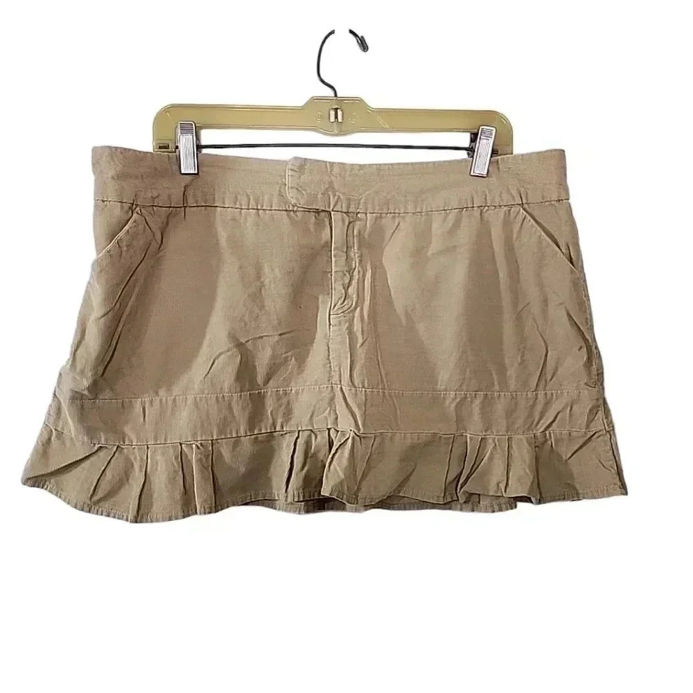 Mossimo Corduroy Mini skirt. Size 17 - Picture 2 of 6